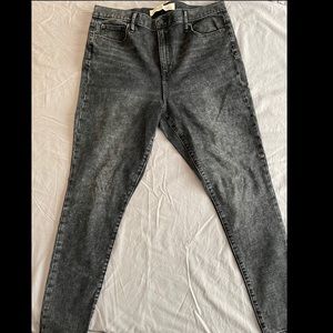 GAP TRUE SKINNY SUPER HIGH RISE BLACK DENIM JEANS